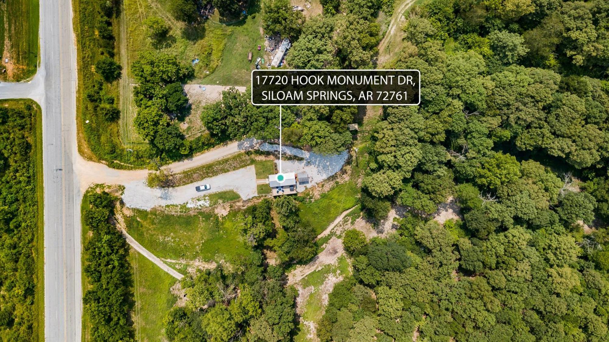 Holiday home Lil In The Woods Siloam Springs